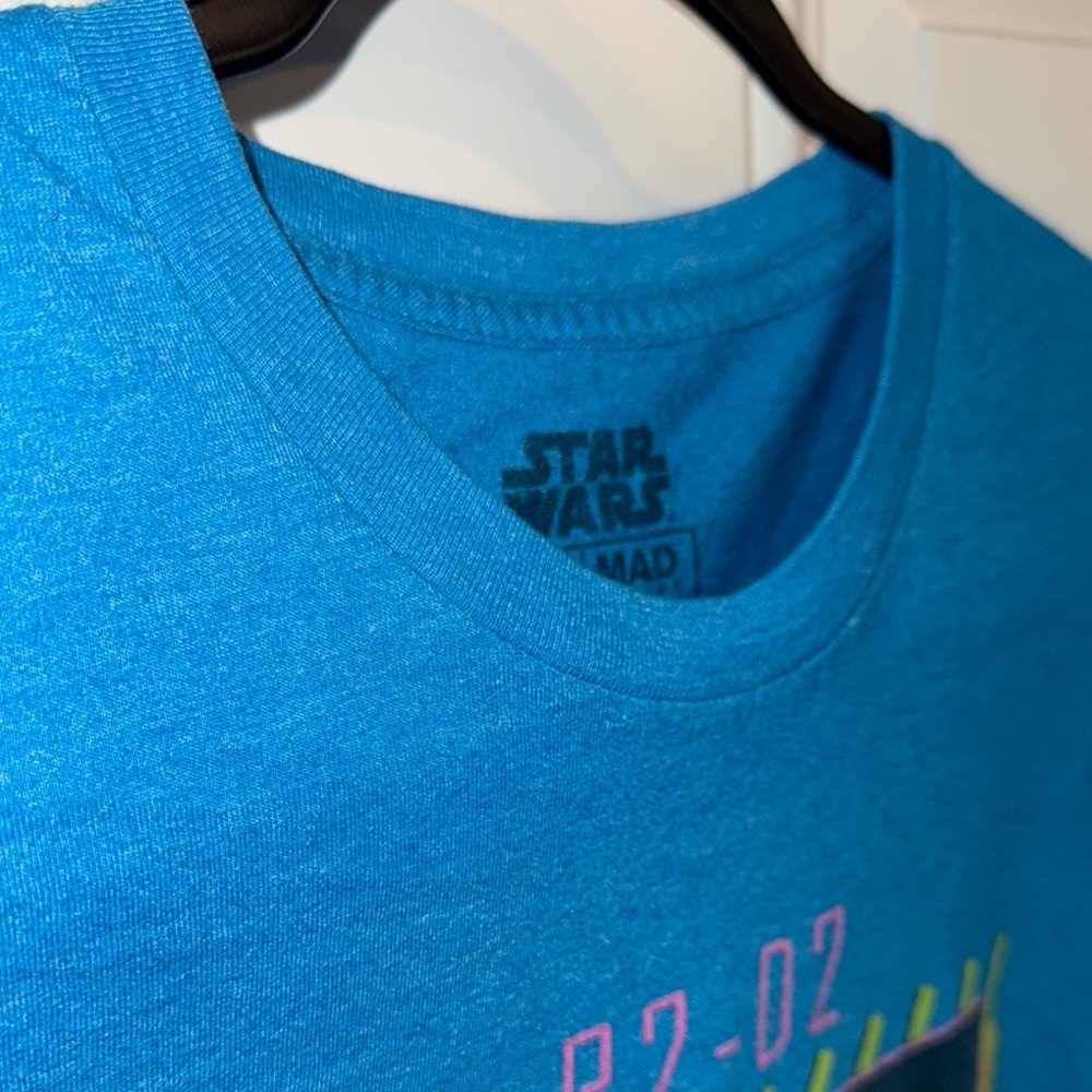 Star Wars Blue Graphic T-Shirt size Large - Picture 10 of 12